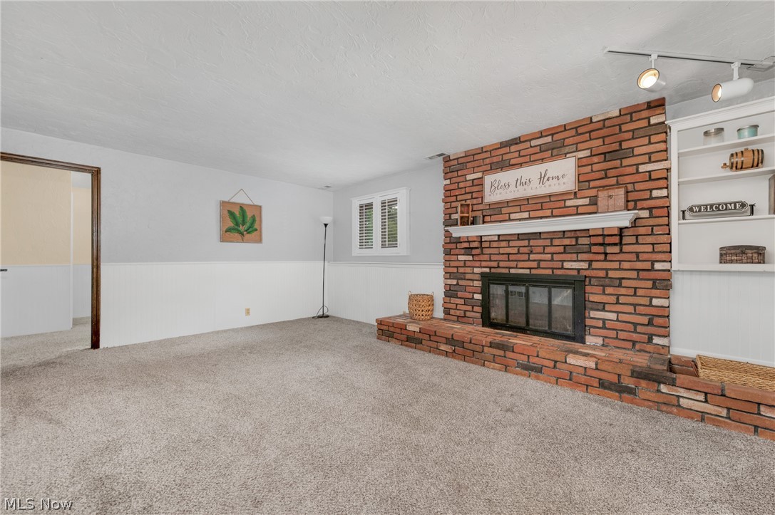 4417 Queen Anne Avenue Lorain OH 44052