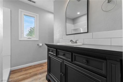 6974 Lutz Avenue Northwest Massillon OH 44646