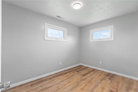 6974 Lutz Avenue Northwest Massillon OH 44646