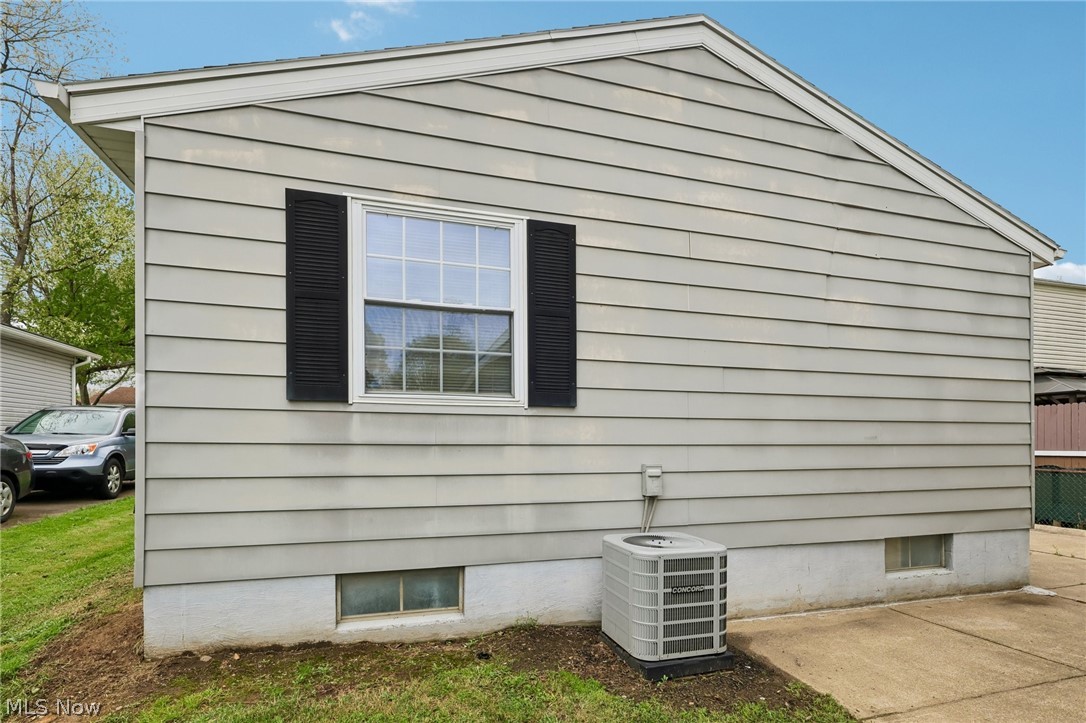 1005 Ute Avenue Akron OH 44305