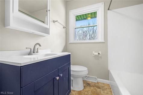 4385 Rex Lake Drive New Franklin OH 44319