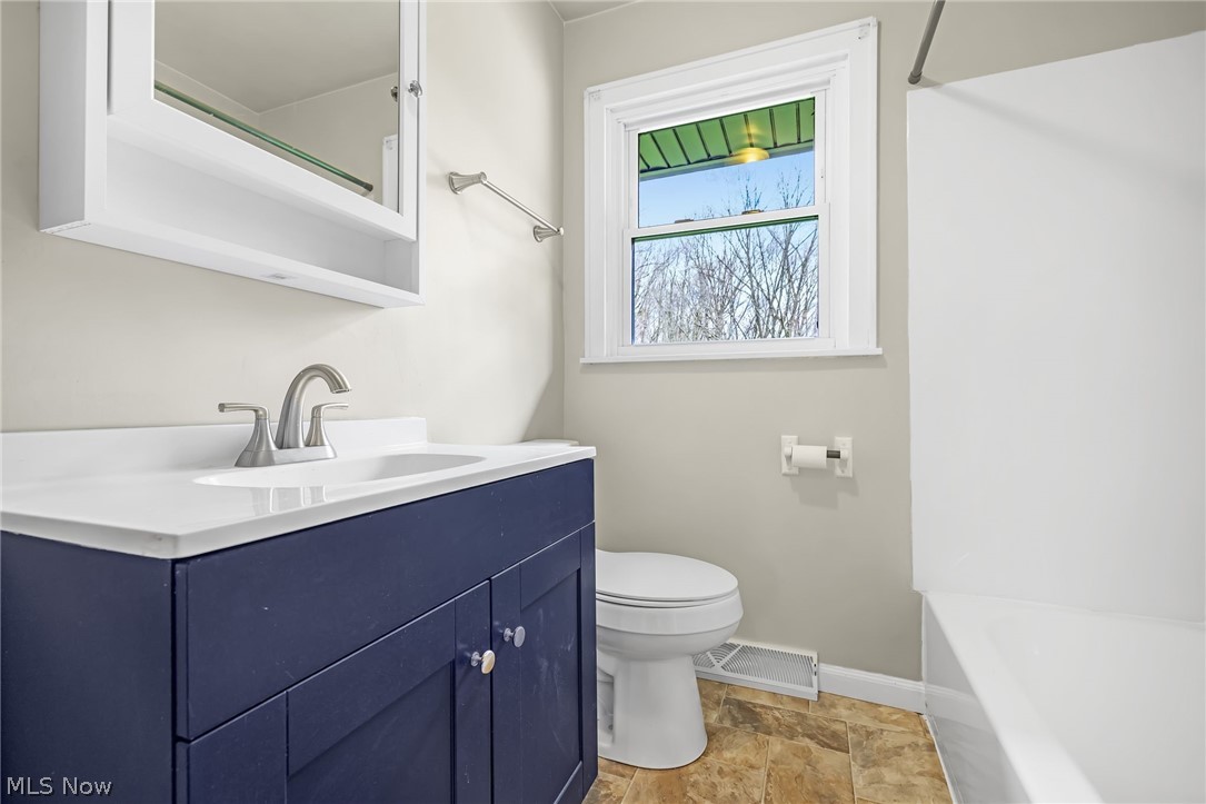 4385 Rex Lake Drive New Franklin OH 44319