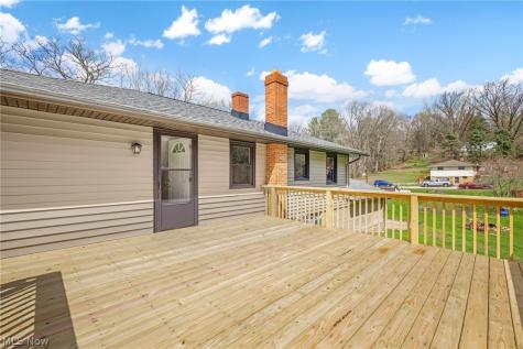 4385 Rex Lake Drive New Franklin OH 44319