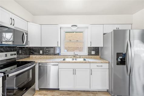 4385 Rex Lake Drive New Franklin OH 44319