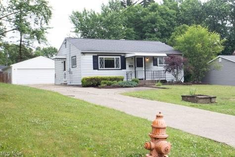 3894 Cannon Road Youngstown OH 44515
