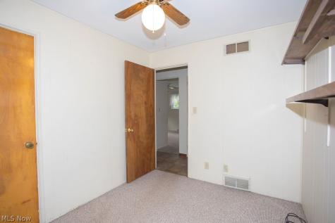3894 Cannon Road Youngstown OH 44515