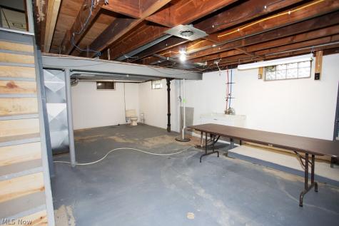 3894 Cannon Road Youngstown OH 44515