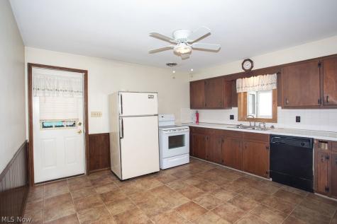 3894 Cannon Road Youngstown OH 44515