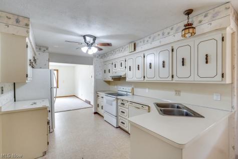 9761 Applewood Drive North Royalton OH 44133