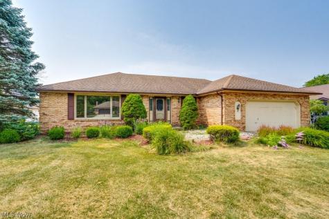 9761 Applewood Drive North Royalton OH 44133