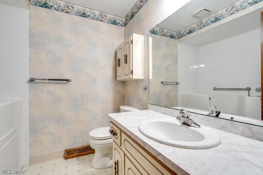 9761 Applewood Drive North Royalton OH 44133