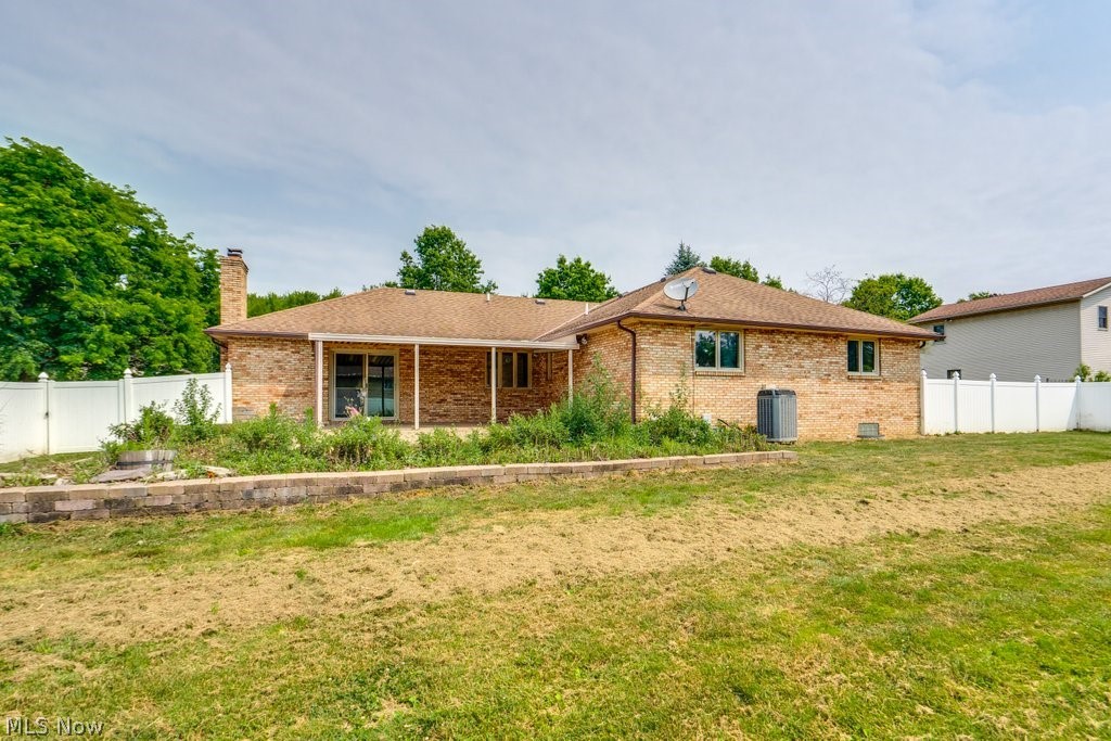 9761 Applewood Drive North Royalton OH 44133