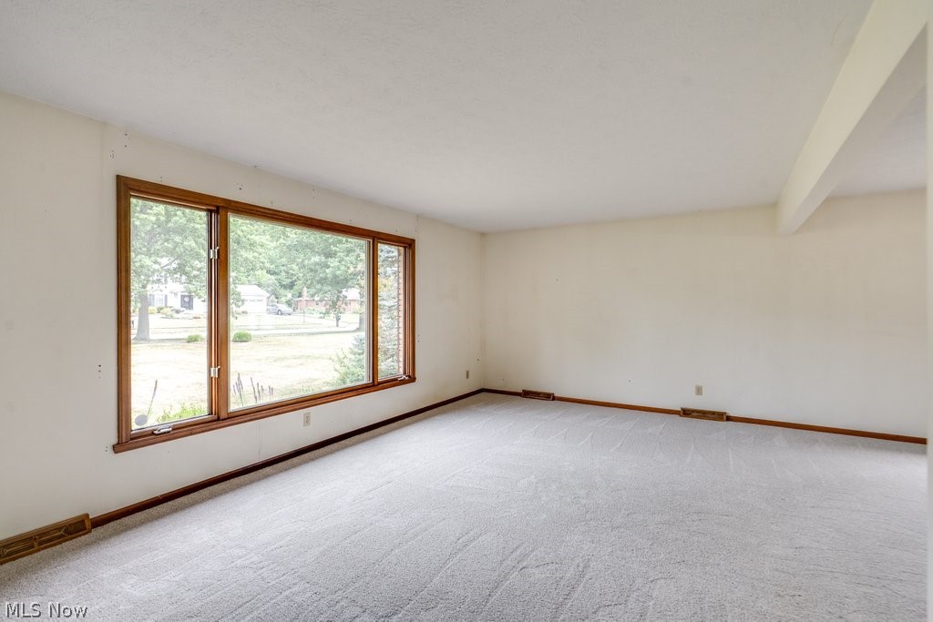 9761 Applewood Drive North Royalton OH 44133