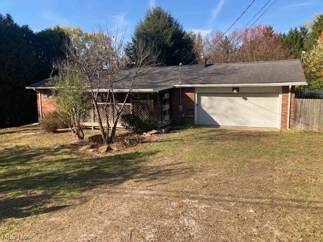 2381 Hillwood Street Magnolia OH 44643