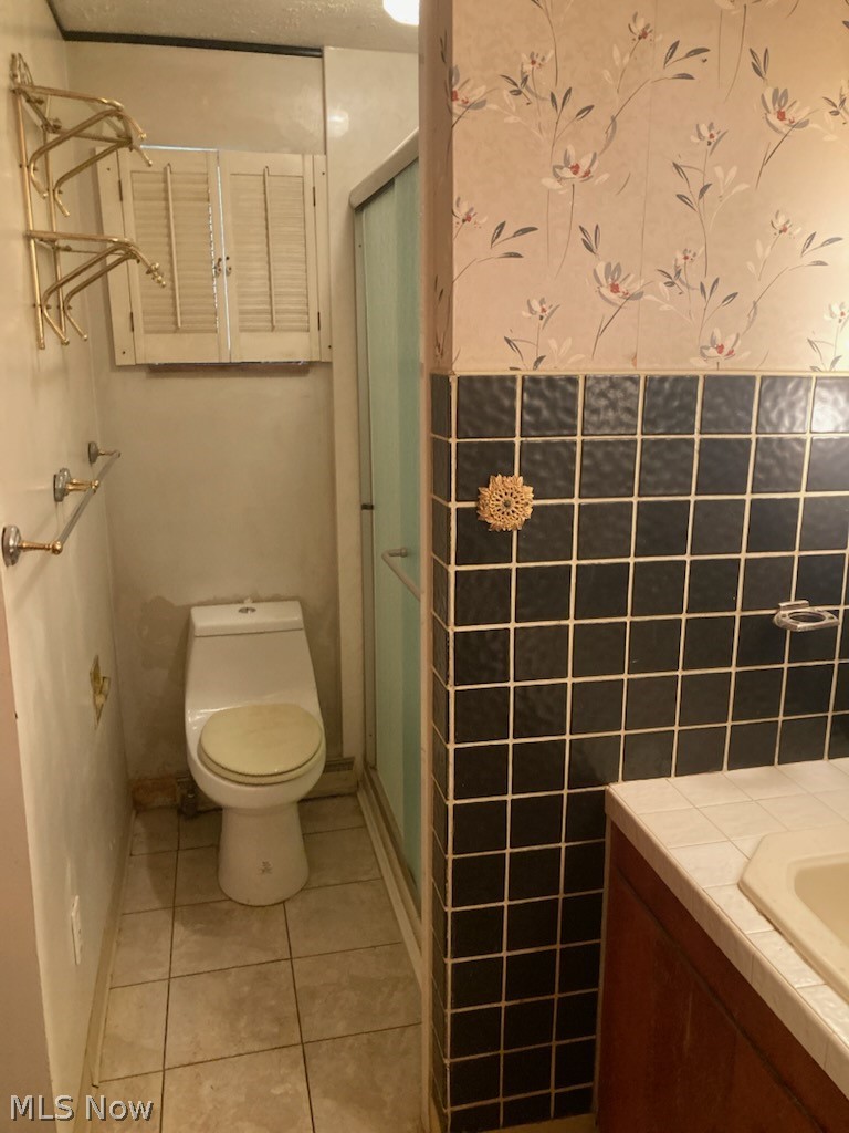 2381 Hillwood Street Magnolia OH 44643