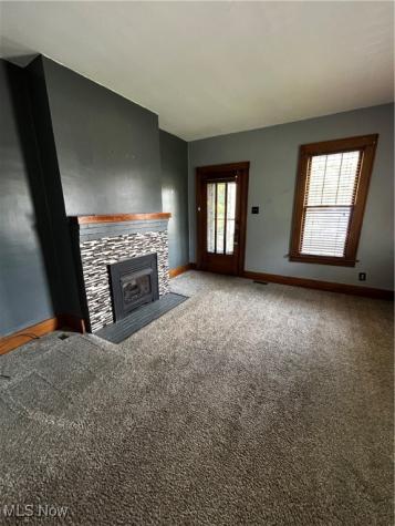 329 N 7th Street Marietta OH 45750