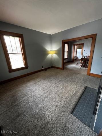 329 N 7th Street Marietta OH 45750