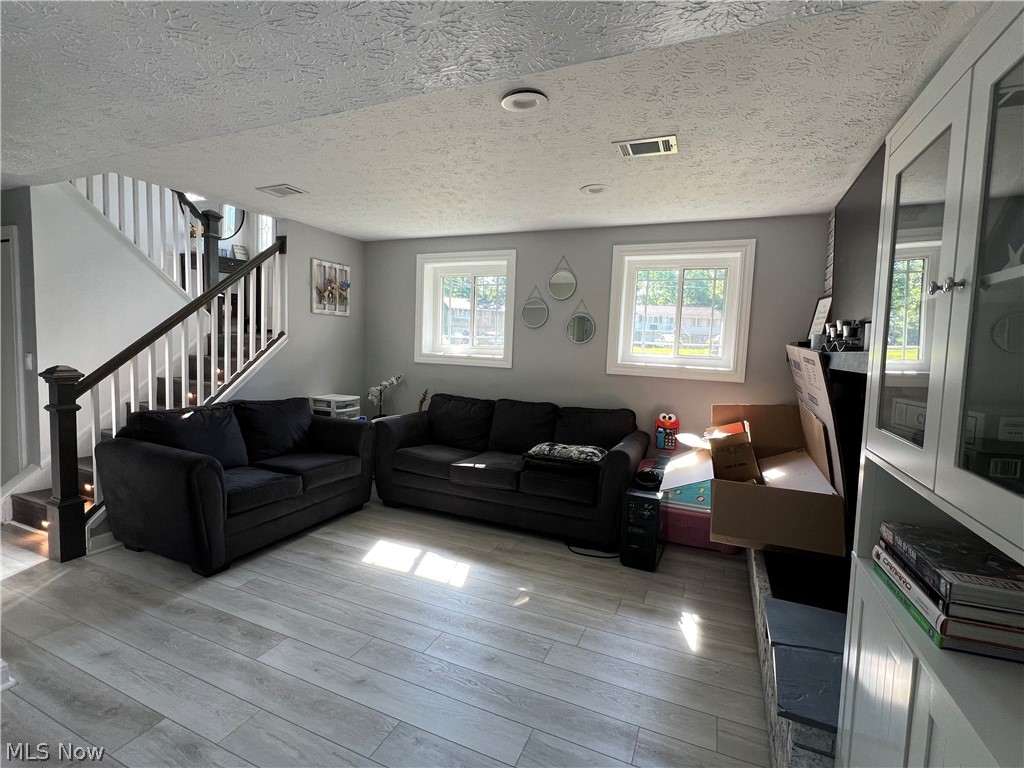 1258 Cherry Lane Brunswick OH 44212