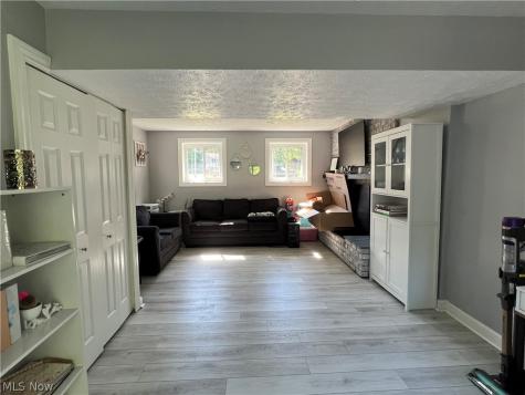 1258 Cherry Lane Brunswick OH 44212