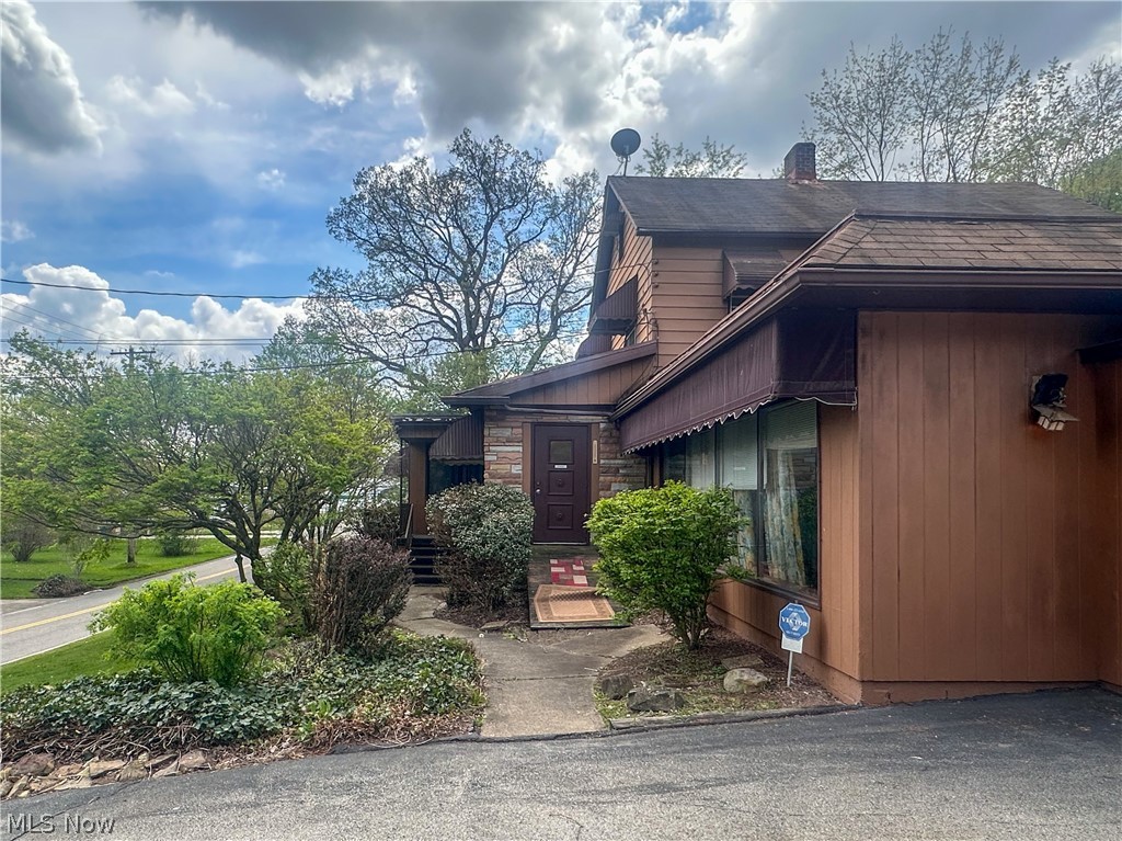 1312 Broadway Avenue Masury OH 44438