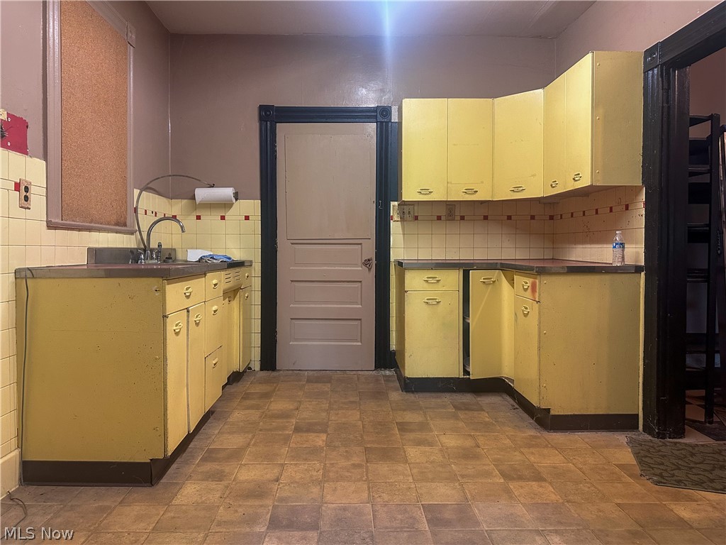 1312 Broadway Avenue Masury OH 44438