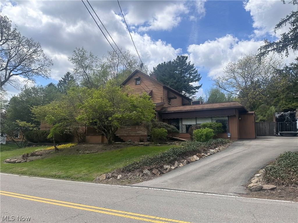 1312 Broadway Avenue Masury OH 44438