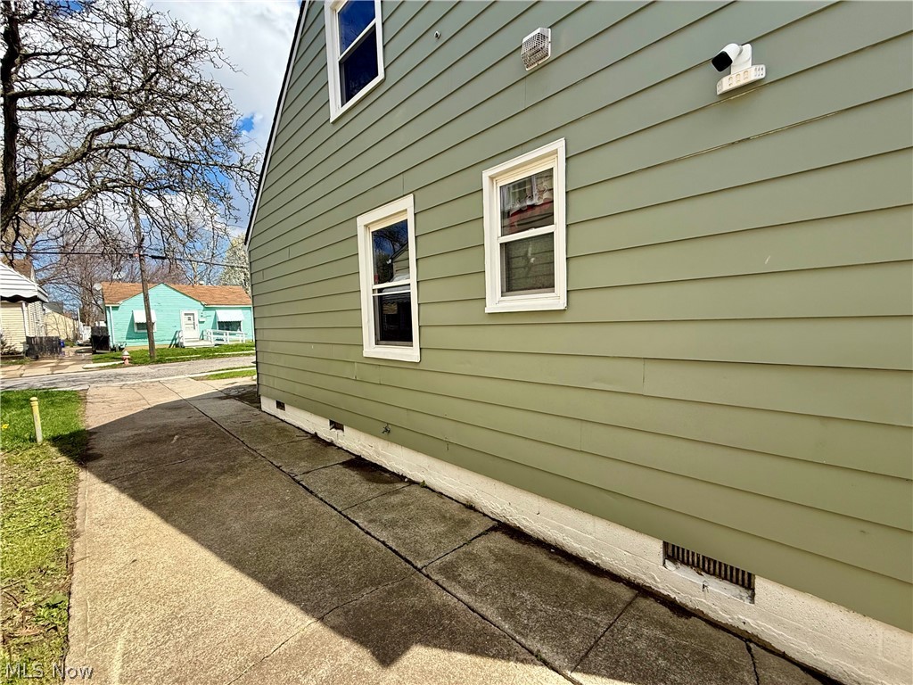 13301 Kirton Avenue Cleveland OH 44135