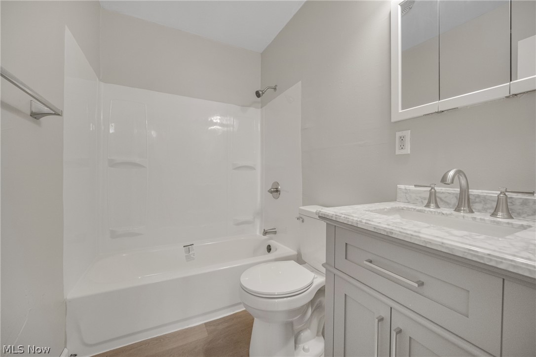 13301 Kirton Avenue Cleveland OH 44135