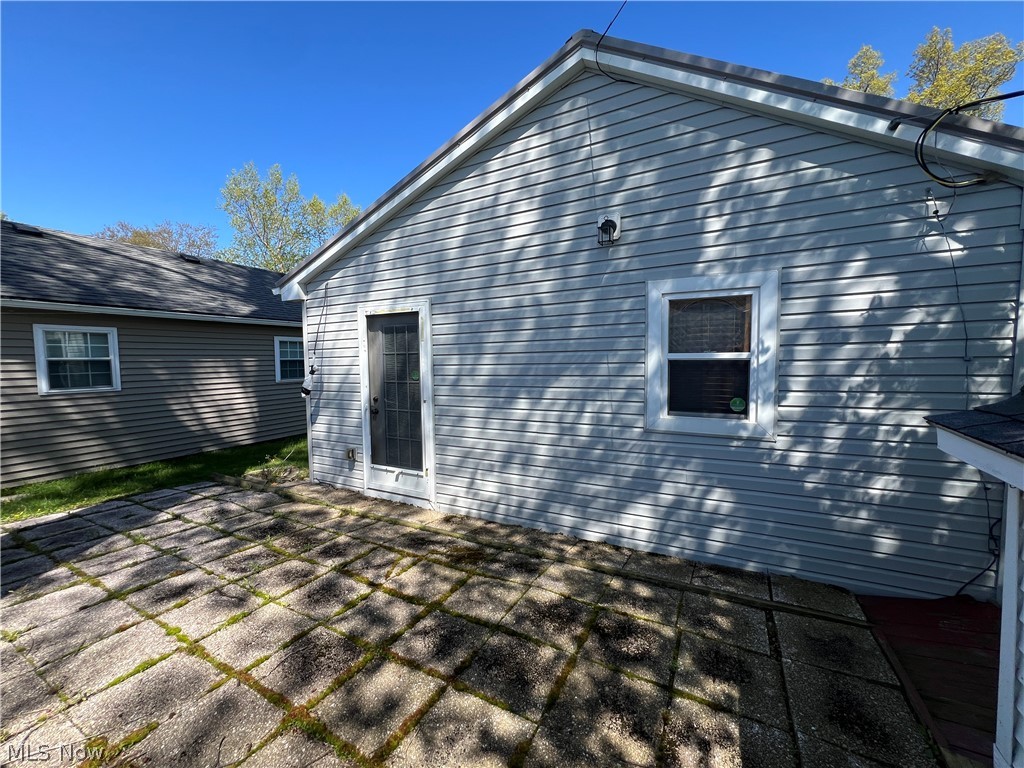 5755 Lake Road W Ashtabula OH 44004