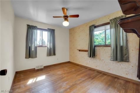 15540 Paulding Boulevard Brook Park OH 44142