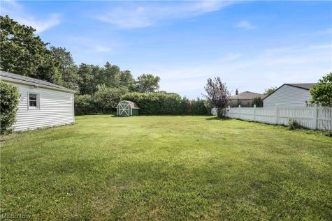 15540 Paulding Boulevard Brook Park OH 44142