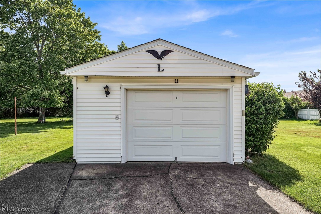 15540 Paulding Boulevard Brook Park OH 44142