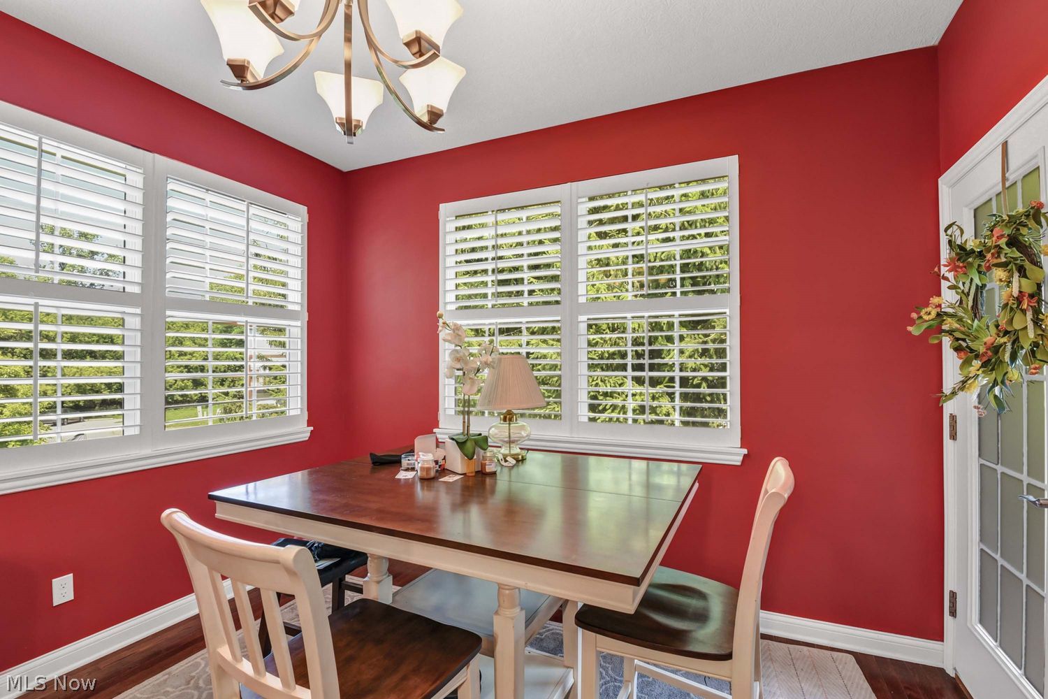 19 Bristol Lane Rocky River OH 44116