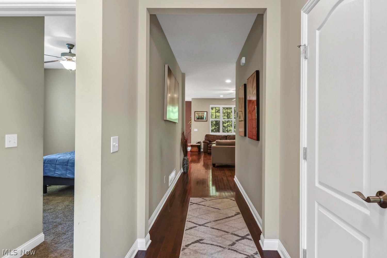 19 Bristol Lane Rocky River OH 44116