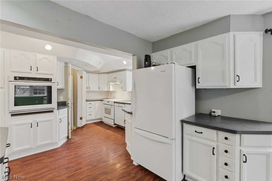 26626 Osborn Road Bay Village OH 44140