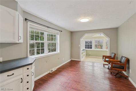 26626 Osborn Road Bay Village OH 44140