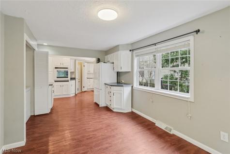26626 Osborn Road Bay Village OH 44140