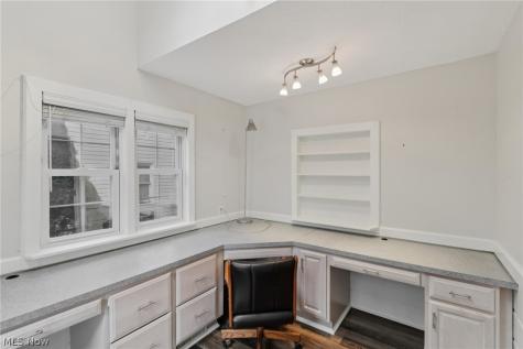 26626 Osborn Road Bay Village OH 44140