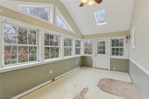 26626 Osborn Road Bay Village OH 44140