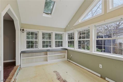 26626 Osborn Road Bay Village OH 44140