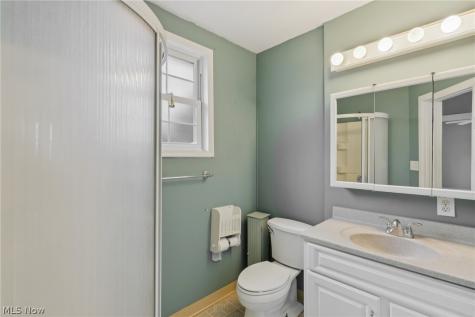 26626 Osborn Road Bay Village OH 44140