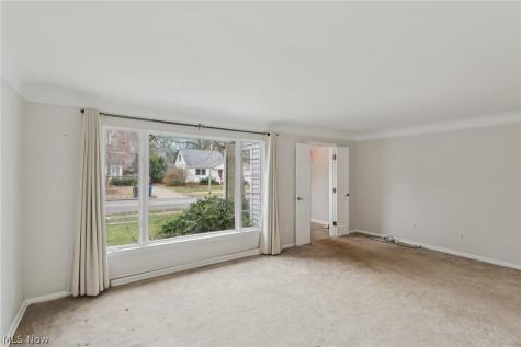 26626 Osborn Road Bay Village OH 44140