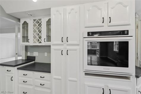 26626 Osborn Road Bay Village OH 44140