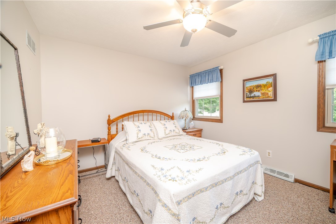 8359 Stoney Creek Drive Youngstown OH 44512
