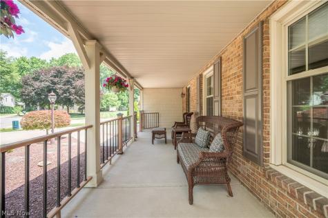 8359 Stoney Creek Drive Youngstown OH 44512
