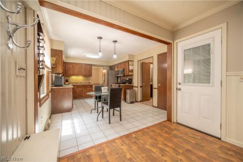8359 Stoney Creek Drive Youngstown OH 44512