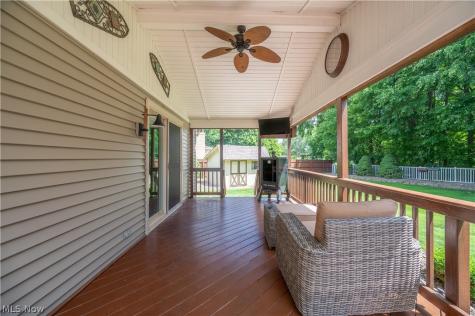 8359 Stoney Creek Drive Youngstown OH 44512