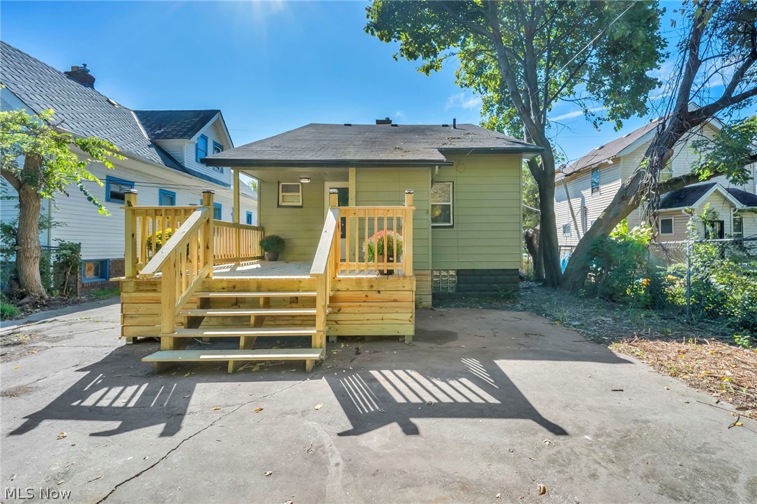 12813 Angelus Avenue Cleveland OH 44105