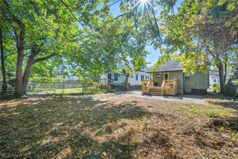 12813 Angelus Avenue Cleveland OH 44105