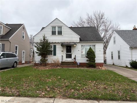 14112 Krems Avenue Maple Heights OH 44137